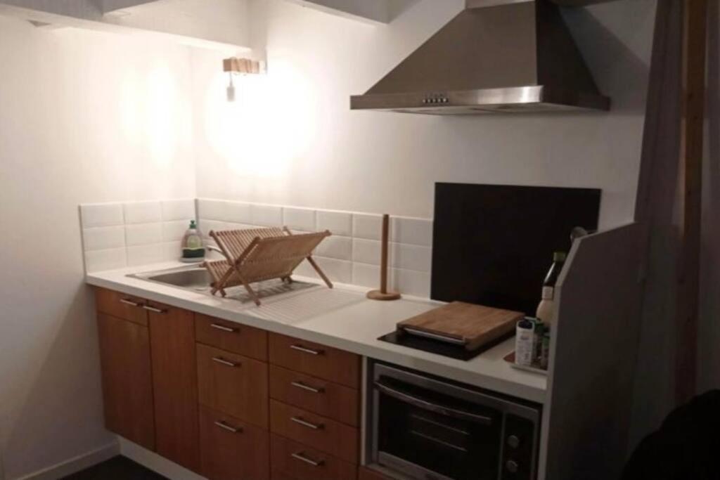 Joli Duplex En Centre Ville De 40M2 Climatise อิสทร์ ภายนอก รูปภาพ